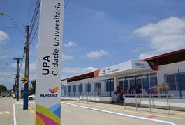 Mulher tenta esfaquear três pessoas em confusão durante bebedeira em Rio Largo