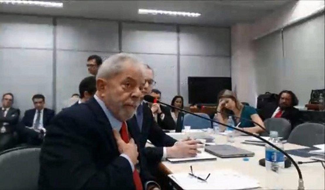 Depoimento de Lula no caso do sítio de Atibaia termina após 3 horas