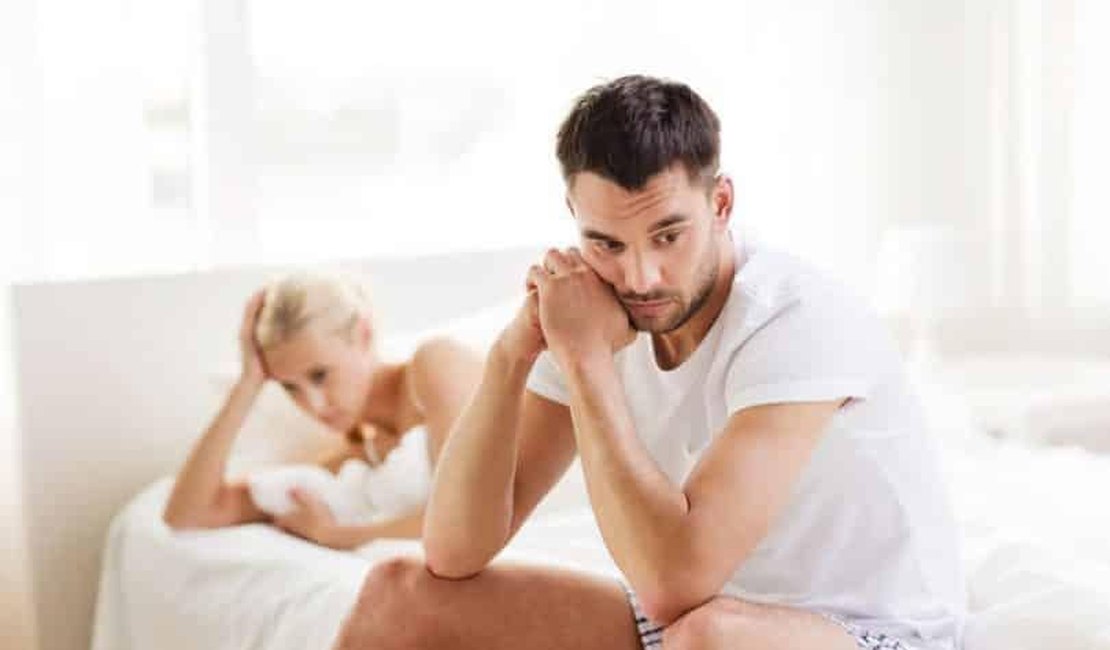 Marido nega sexo e é golpeado com navalha no pescoço pela esposa