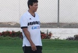 Técnico do ASA realiza treino tático e ensaia jogadas para encarar o Sport