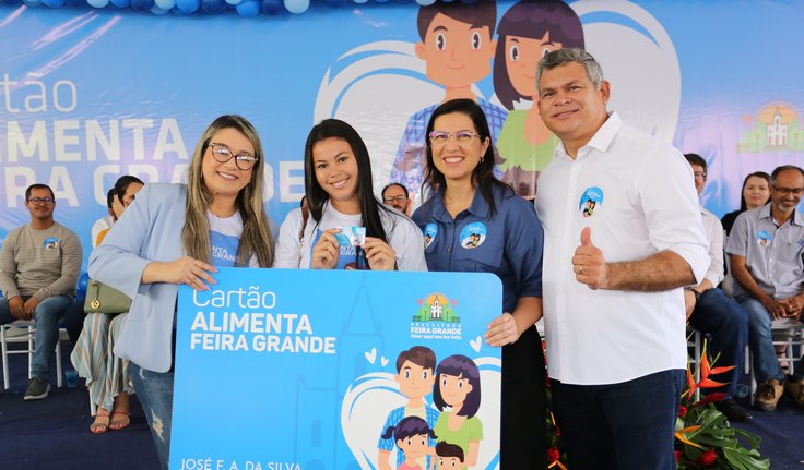 Prefeito Flávio do Chico da Granja anuncia pagamento do Cartão Alimenta Feira Grande