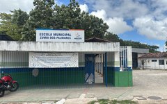 Abandono da Escola Municipal Zumbi dos Palmares