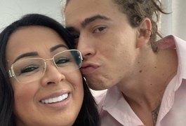 'Ele está se recuperando', tranquiliza mãe de Whindersson Nunes