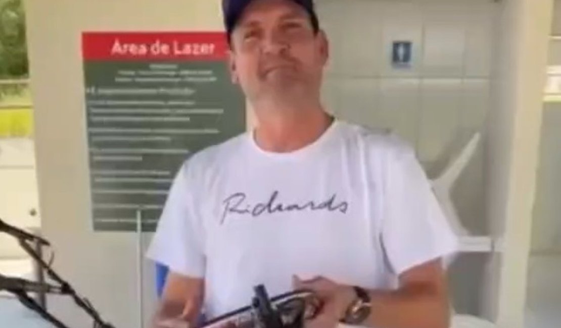 Homem que morreu em acidente de lancha trabalhava como gerente em laboratório: 'Profissional dedicado'