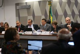 CCJ do Senado vota hoje reforma trabalhista; acompanhe ao vivo