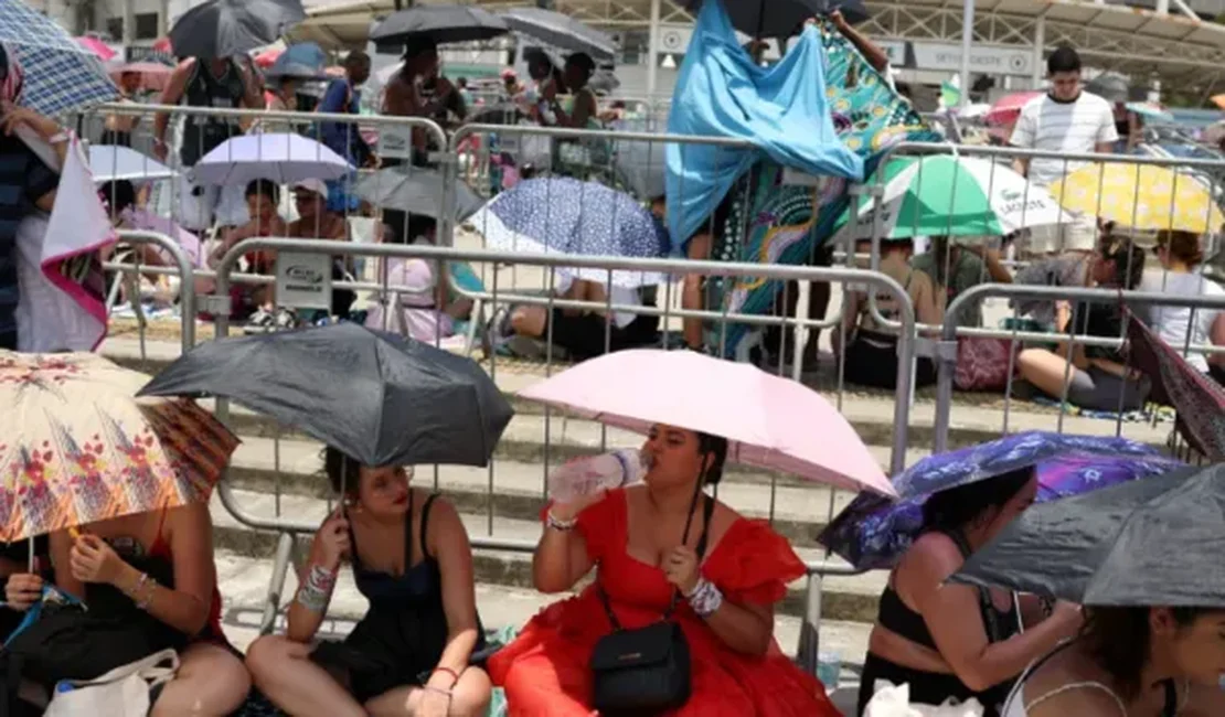 Governo determina que grandes eventos devem fornecer água grátis ao público