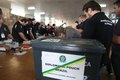 Quase 1 milhão de brasileiros no exterior poderão votar nas eleições