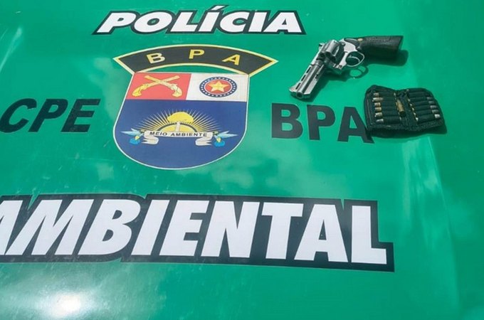 PM flagra abate ilegal e prende homem com arma irregular em Anadia