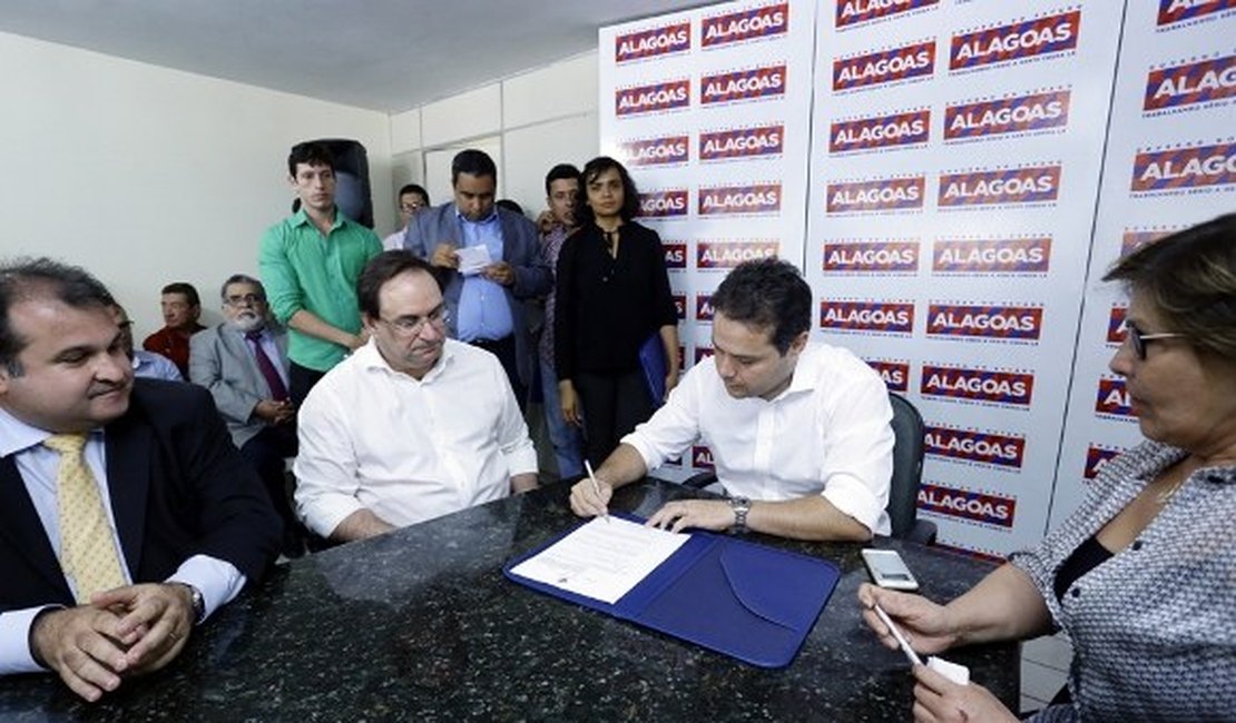 Renan filho assina decreto que promove simplificação tributária para setor atacadista em Arapiraca