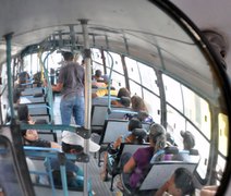 Ônibus coletivo que faz linha para a Ufal é assaltado, em Arapiraca