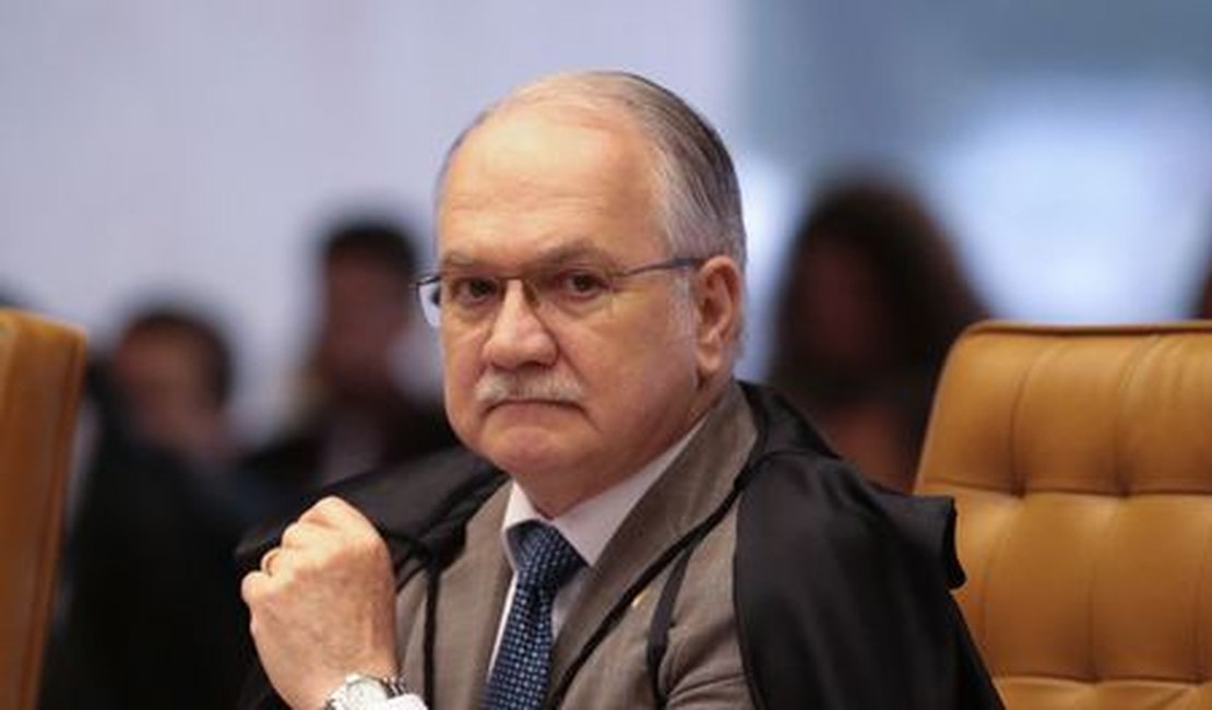 STF: Fachin vai se colocar à disposição para mudar para colegiado da Lava Jato