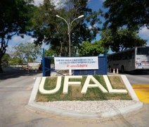Ufal abre 23 vagas para contratação de professor visitante