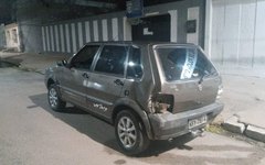 Carro apreendido com trio suspeito de roubo em Arapiraca