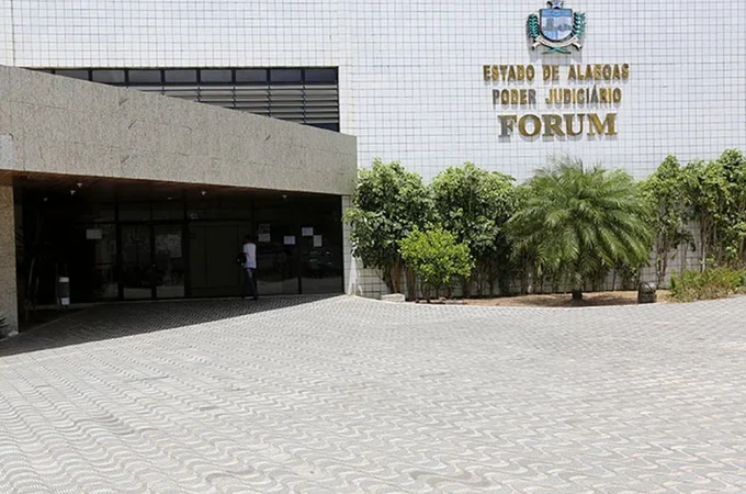 Líder de facção é condenado a mais de 51 anos de prisão por dois homicídios e uma tentativa em Arapiraca