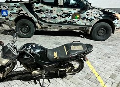 Polícia Militar apreende drogas e recupera veículo roubado em ocorrências no Sertão de Alagoas