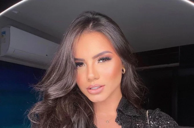 Samara Souto anuncia saída da Banda Magníficos após três anos no grupo