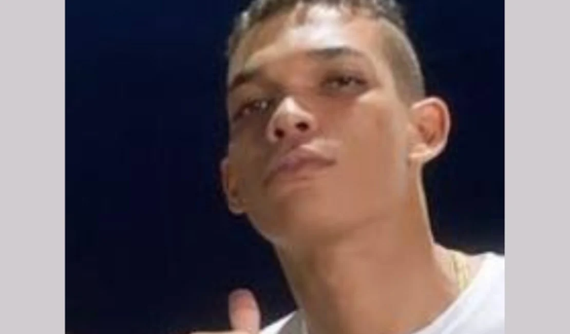Trio criminoso mata jovem com 12 tiros e deixa dois feridos em cerco na saída de festa na PB