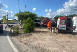 Duas pessoas ficam feridas em colisão entre carro e motocicleta no interior de Alagoas