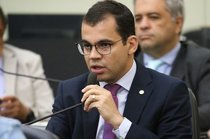 Gilvan Barros Filho endossa fala de Antônio Albuquerque e critica sanções do FPI no interior alagoano