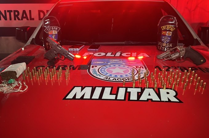 Ação integrada das Forças Táticas do 8º e 12º BPM resulta em prisão e apreensão de arma, drogas e munições em Rio Largo