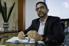 Governador encaminha para a Assembleia Projeto de Lei que concede reajuste de 5,79 % para os servidores