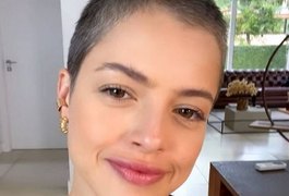 Agatha Moreira raspa o cabelo após fim de 'Verdades Secretas 2'