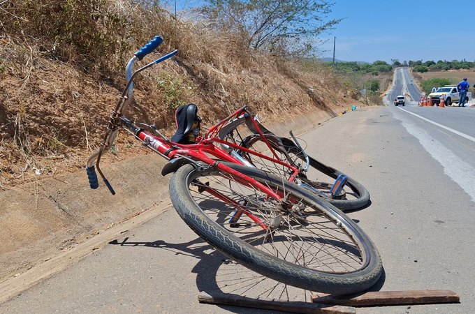 Ciclista morre após ser atropelado na AL-115, em Palmeira dos Índios