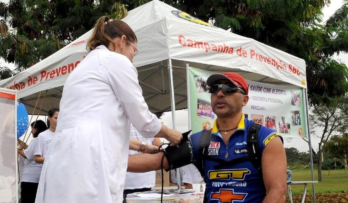 Pesquisa de polipílula para prevenção do AVC busca 8,5 mil voluntários