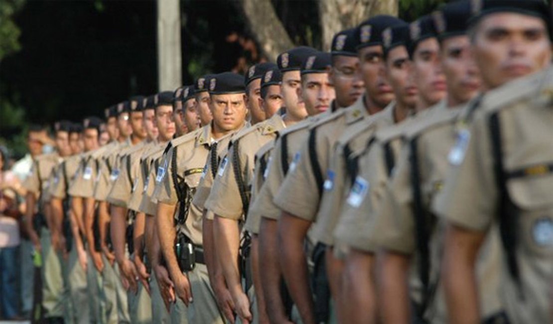 Governo de PE convoca mil PMs aprovados em concurso feito em 2009