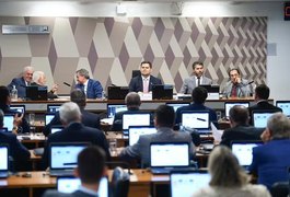 CCJ do Senado aprova PEC que criminaliza porte de qualquer quantidade de drogas