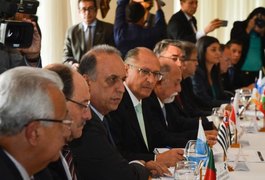 Governadores esperam acordo com Palácio sobre partilha de multas da repatriação