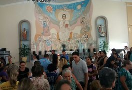 Missa de corpo presente é celebrada para Vilma da Silva