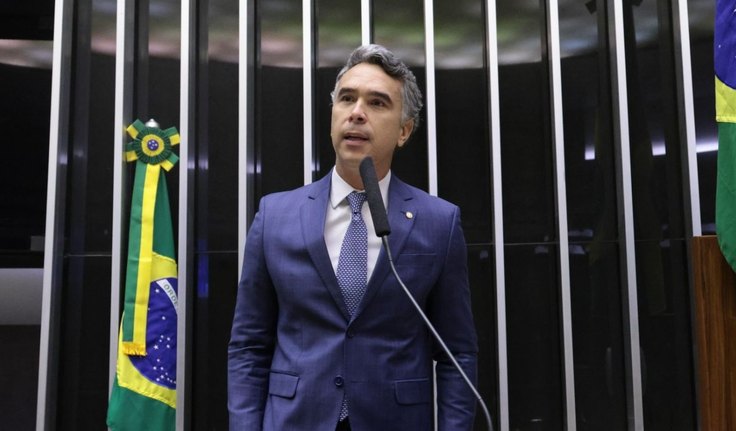 Em primeiro pronunciamento no Congresso Federal, Rafael Brito evidencia Educação de Alagoas