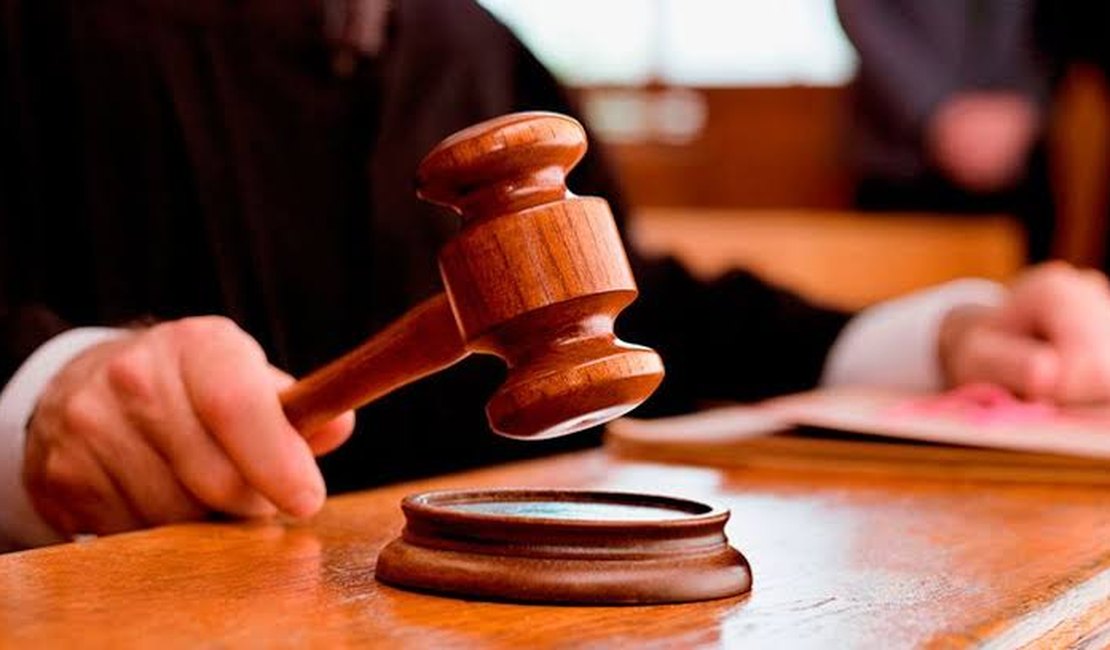 Acusado injustamente de homicídio prova inocência antes de júri popular, em Alagoas