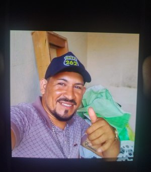 Homem que conduzia motocicleta pela contramão morre ao ter veículo atingido por carro, em Arapiraca