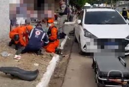 Colisão entre carro e motocicleta deixa feridos na Av. Pedro Leão, em Arapiraca