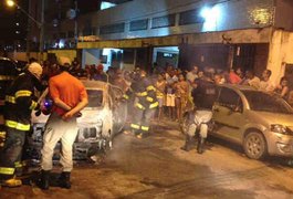 Carro é incendiado na Zona Sul do Recife e dois homens são carbonizados