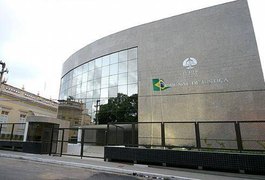 Faeal comemora sanção de lei que reduz custas cartoriais