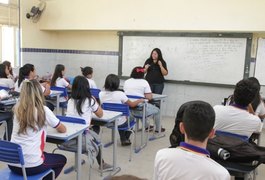 Educação divulga resultado do concurso de remoção para professores