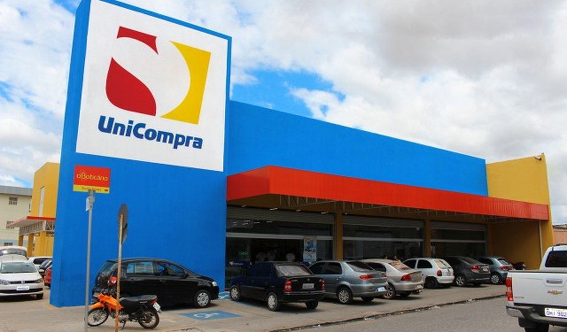 Menores assaltam supermercado Unicompra em Arapiraca