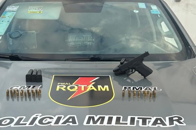 Arma de fogo escondida em guarda-roupa é apreendida dentro de condomínio em Maceió