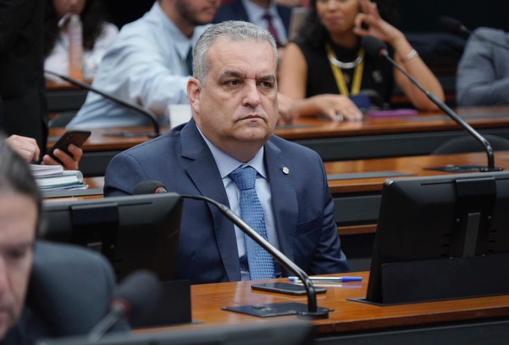 Deputado Alfredo Gaspar critica indicação de Dino ao STF, 'a imparcialidade foi jogada fora'