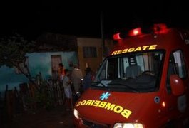 Jovem é preso após tentar matar cunhado com enxada no Agreste