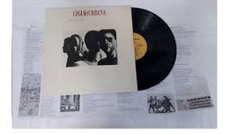 Álbum de estreia da Legião Urbana completa 37 anos
