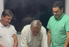 Valmir Filho leva pré-candidatos a vereador para encontro com o presidente estadual do PDT, vice-governador Ronaldo Lessa