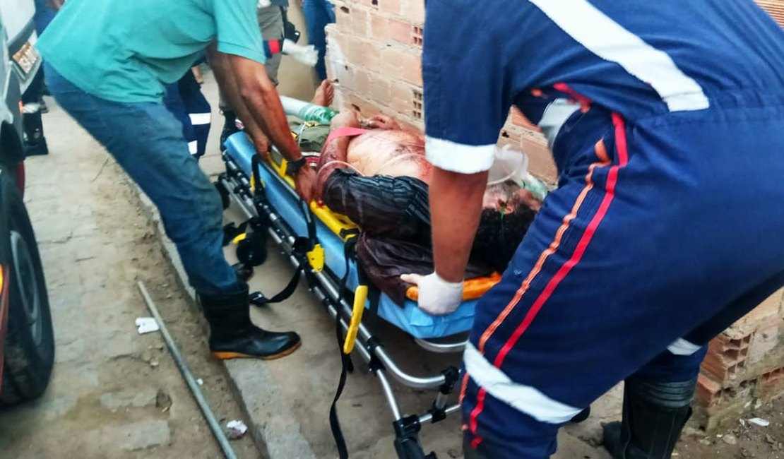 Homem é vítima de tentativa de homicídio no Conjunto Valentim, bairro Canafístula, em Arapiraca