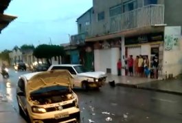 Colisão frontal entre carros é registrado em Arapiraca