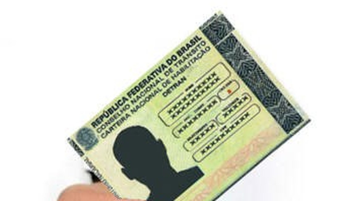 Cerca de 600 condutores perderão CNH por excesso de infrações em AL