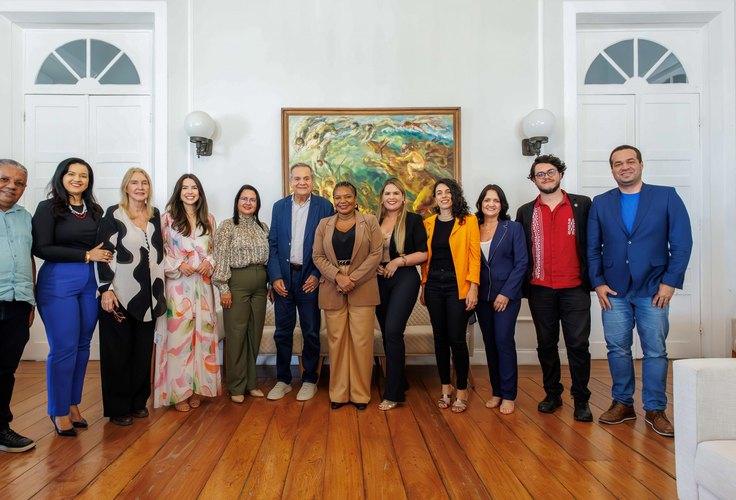Governo de Alagoas recebe ministra Margareth Menezes para diálogo sobre políticas de cultura