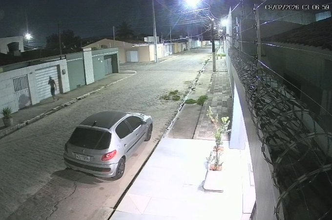 Casa é invadida durante a madrugada no bairro Jardim de Maria, em Arapiraca